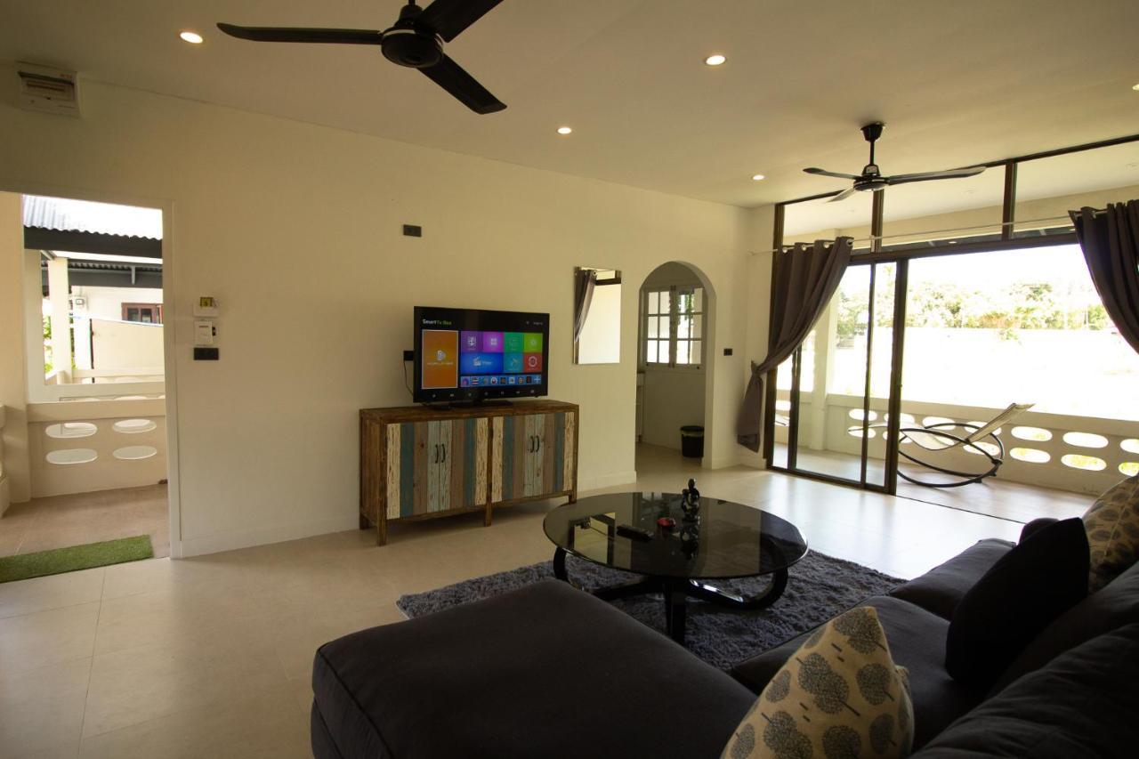 Aussieland Aparthotel